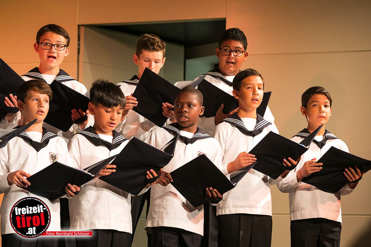 freizeit_tiirol_26.jpg - Wiener Sängerknaben live@Kristallwelten Wattens, 18.08.2017